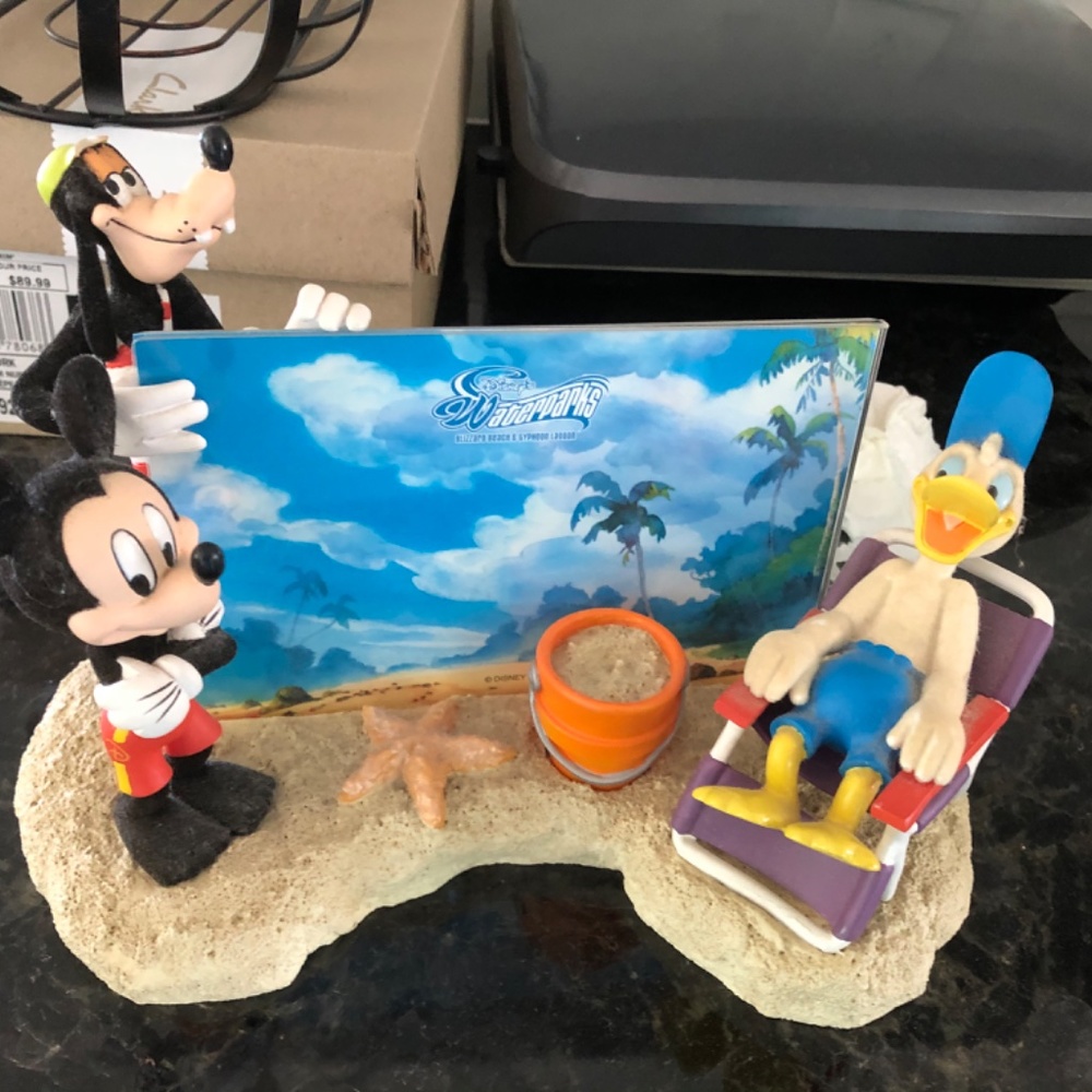 Disney - Picture 2 of 4